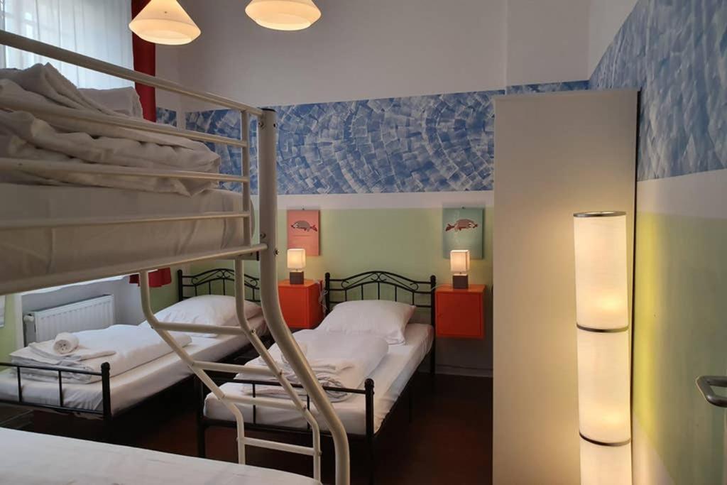 Appartamento Big & Cosy Central Lichtenberg City Berlino